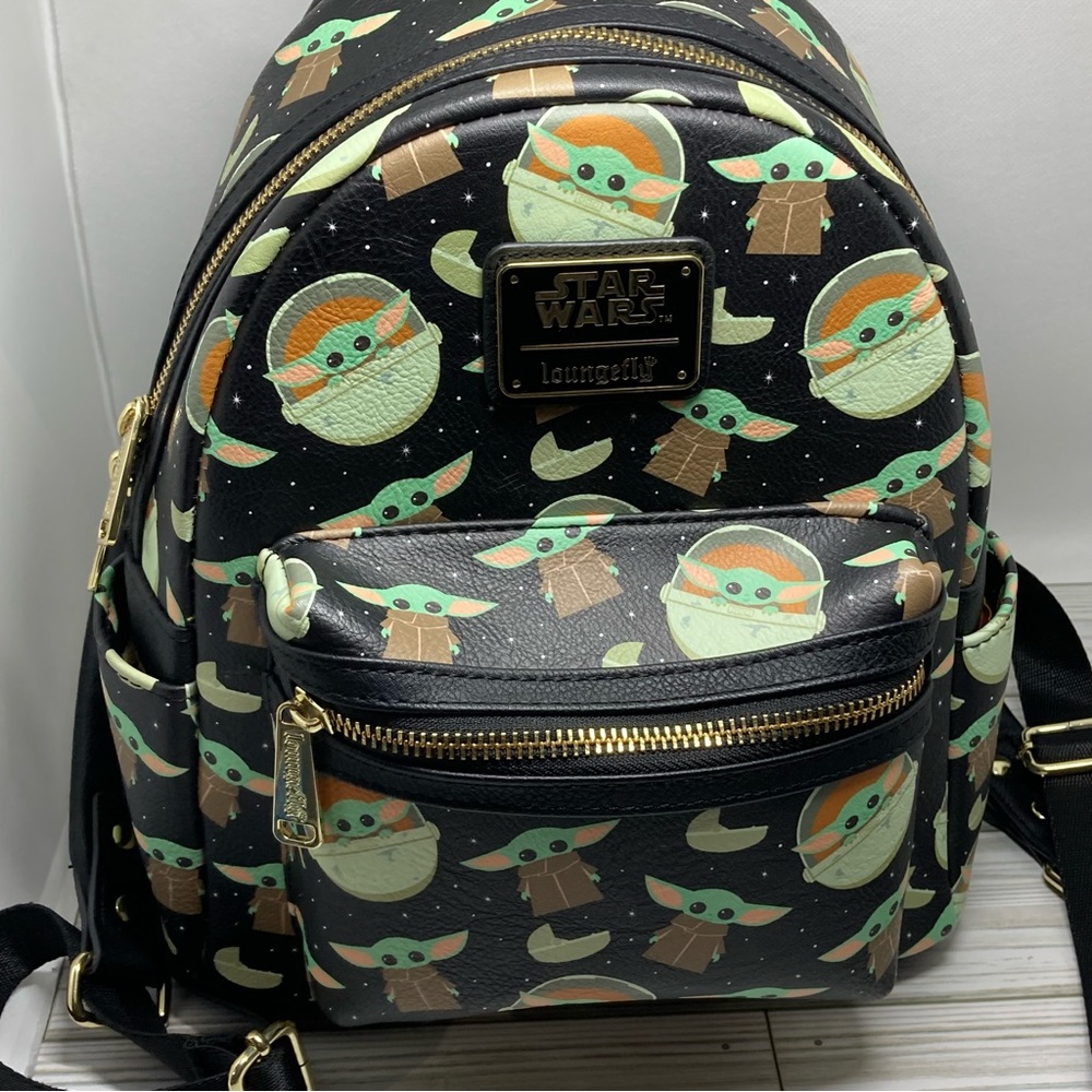 Disney Parks Star Wars Baby Yoda Loungefly Mini Backpack